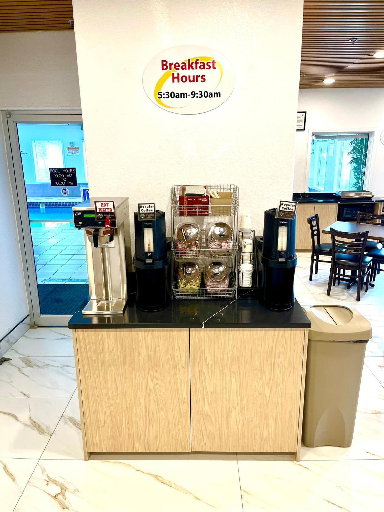 韩丁速8酒店 欣顿 外观 照片